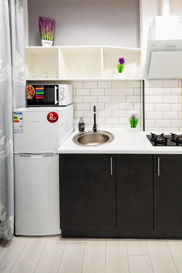Alfa Apartments Grushevskoho 7 Lwów Zewnętrze zdjęcie
